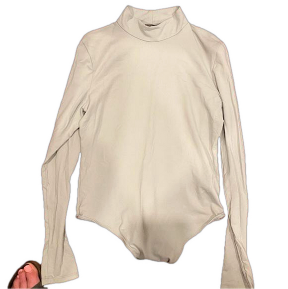 Body suit - Picture 2 of 3